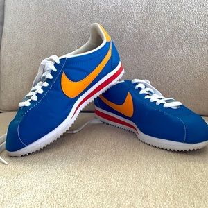 Nike blue and orange Cortez. In EUC